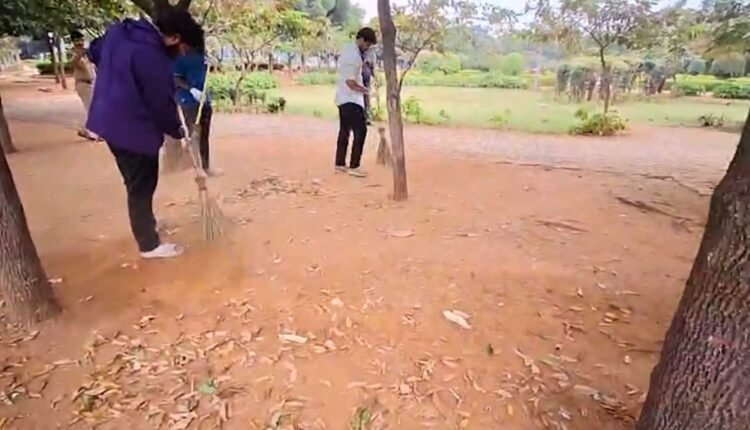 cleaning punishment public offenders