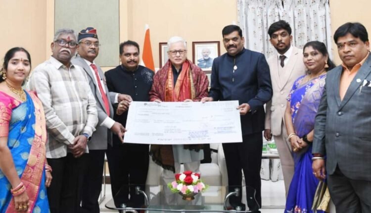 Vasavi Clubs donate to Telangana Sainik Welfare Fund
