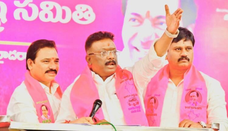 Sravan attacks Revanth Reddy over university land sale