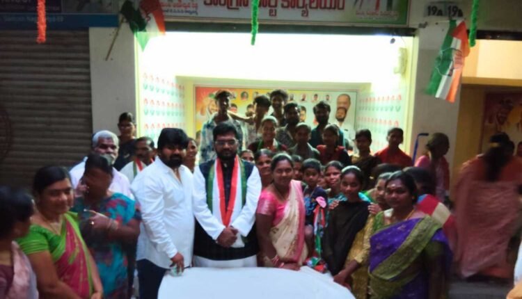 IS Sadan Division office launch signals Congress Old City push