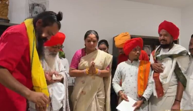 Kalvakuntla Kavitha birthday celebrated at Jagruthi office