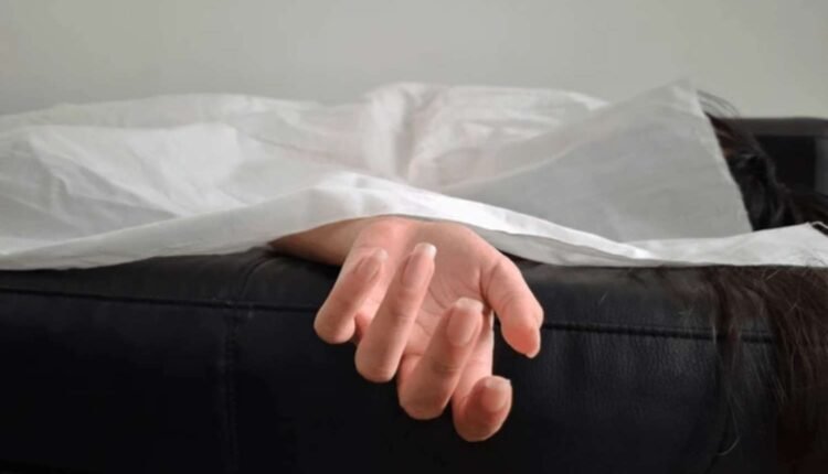 Hyderabad student suicide over pet cat death