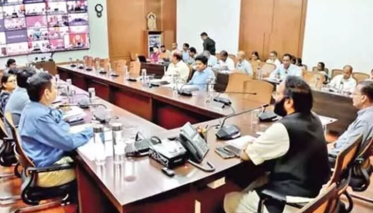 Uttam Kumar Reddy on gas shortage Telangana